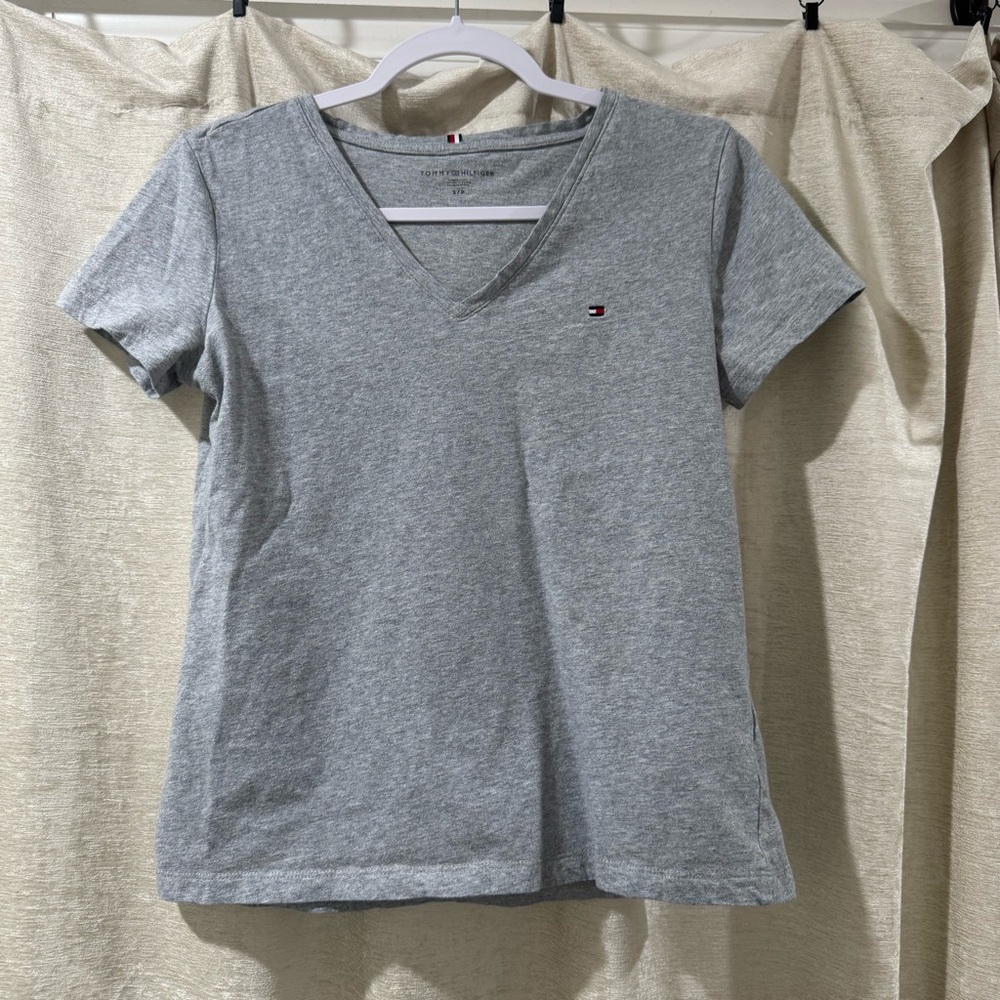 Tommy Hilfiger‎ V Neck